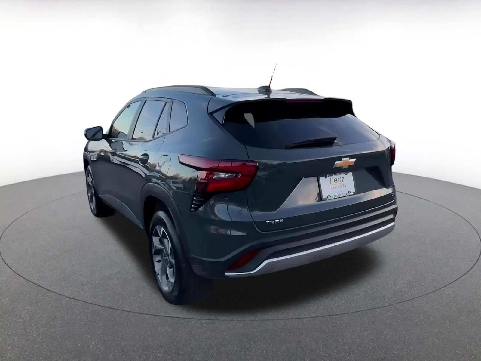 Thumbnail: 2025 Chevrolet Trax - 11