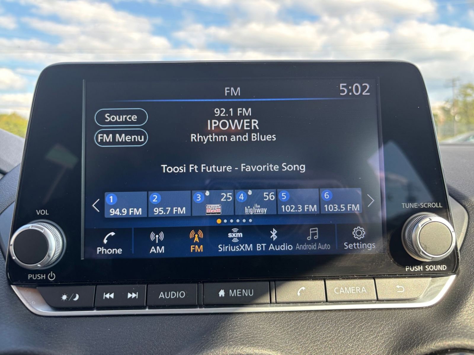 Thumbnail: 2024 Nissan Sentra - 21