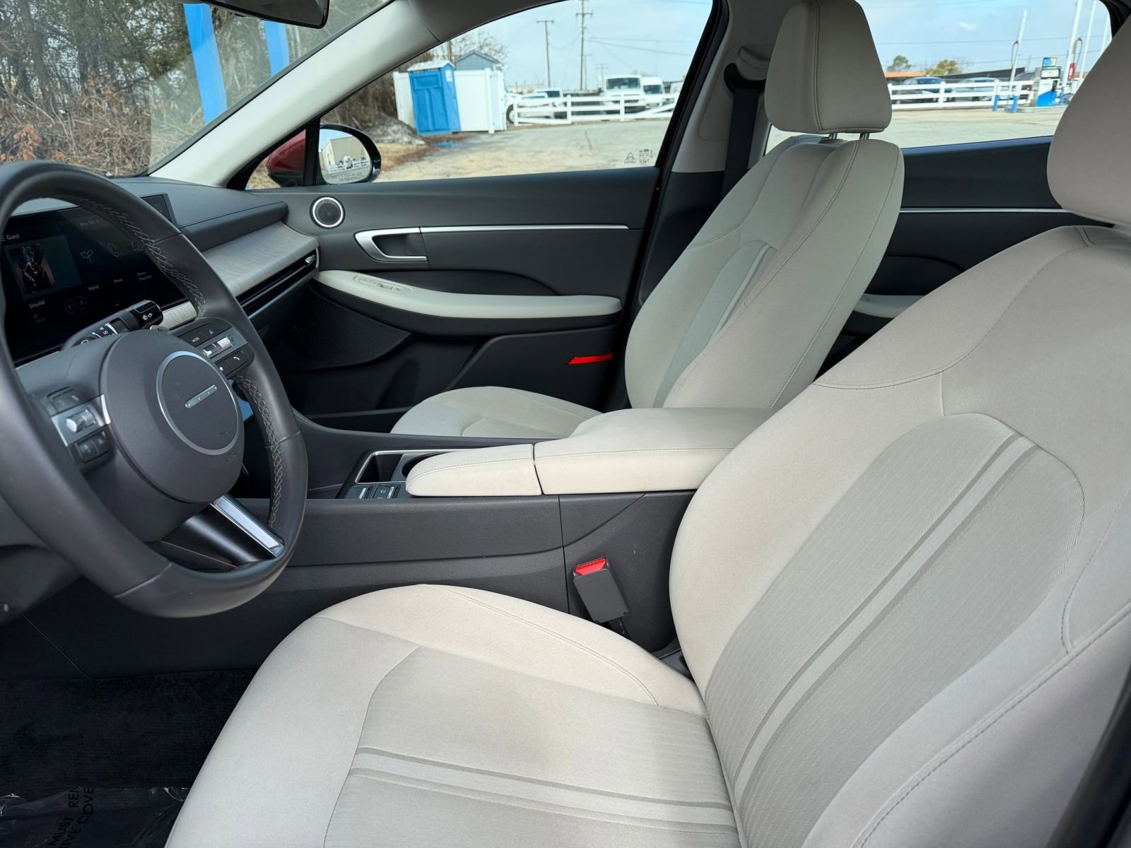 Thumbnail: 2025 Hyundai Sonata - 28