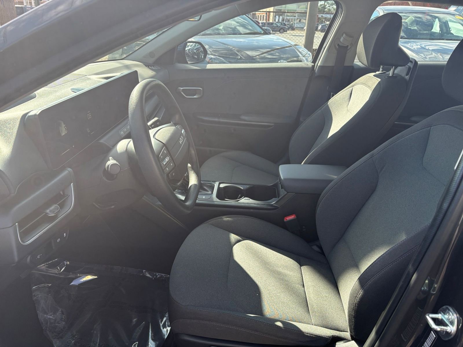 Thumbnail: 2025 Kia K4 - 25