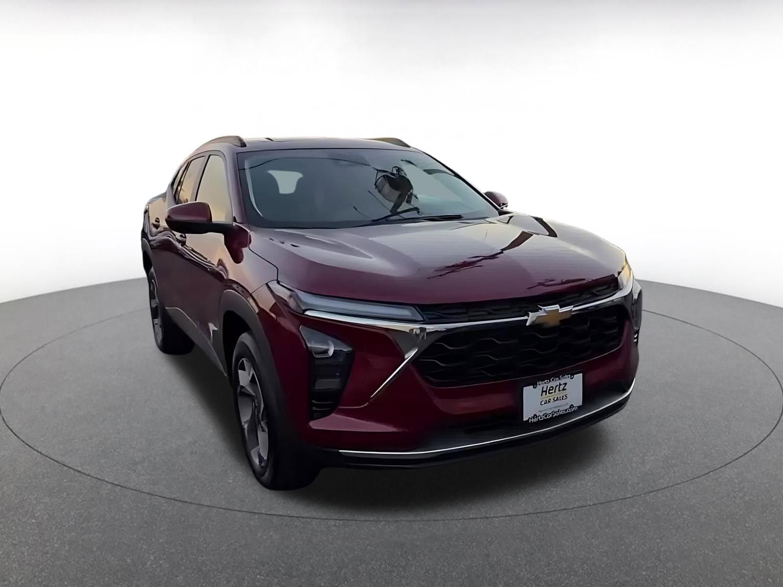 Thumbnail: 2025 Chevrolet Trax - 3