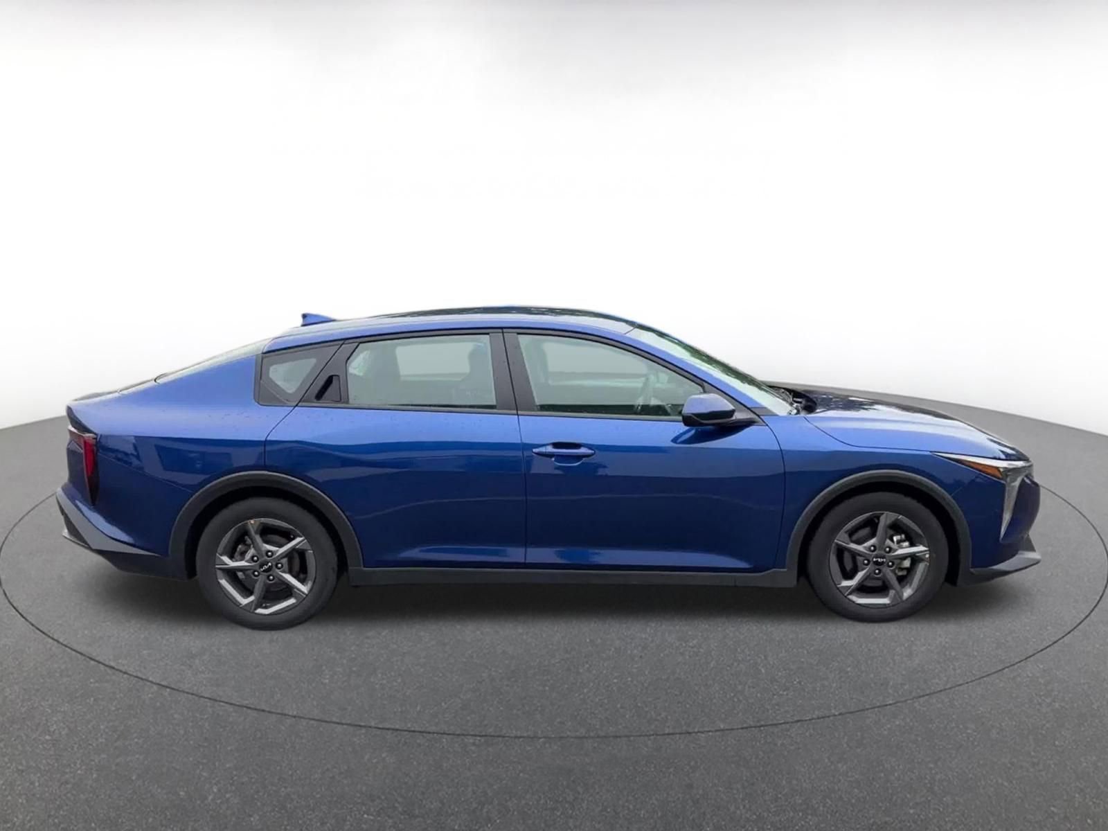 Thumbnail: 2025 Kia K4 - 16