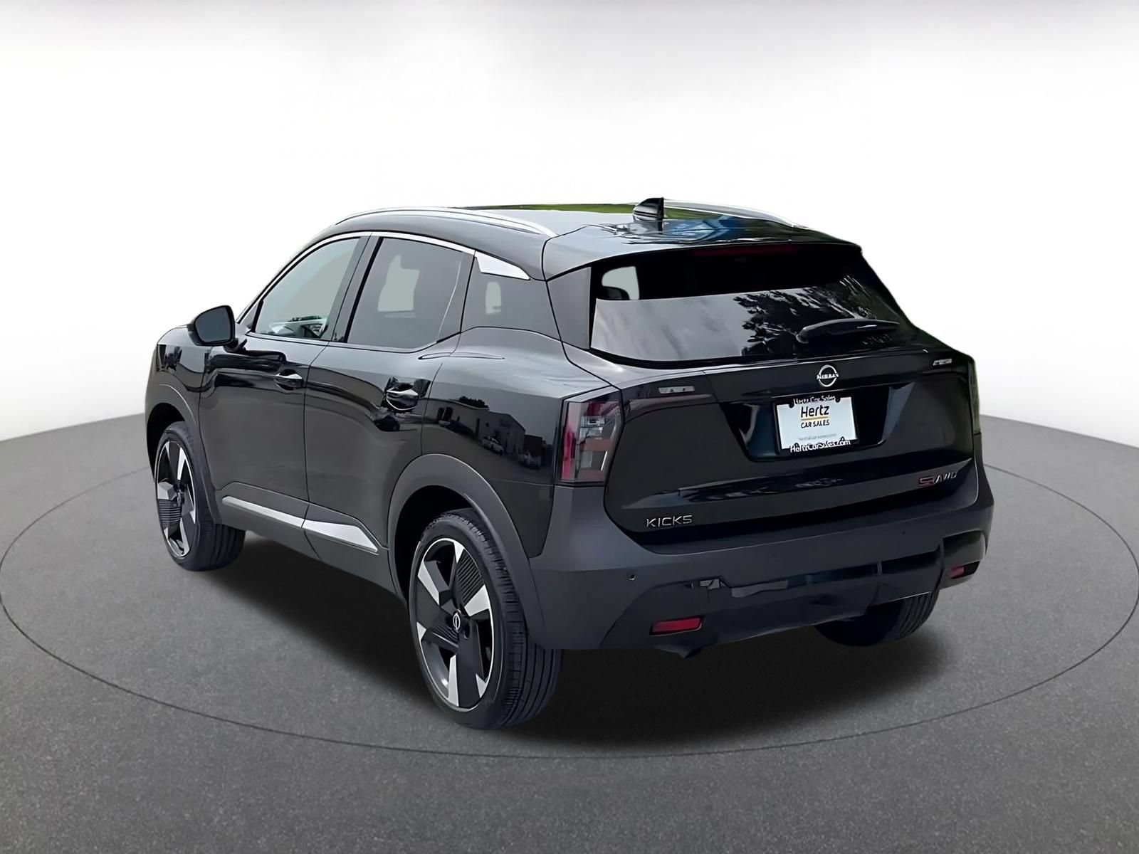 Thumbnail: 2026 Nissan Kicks - 11