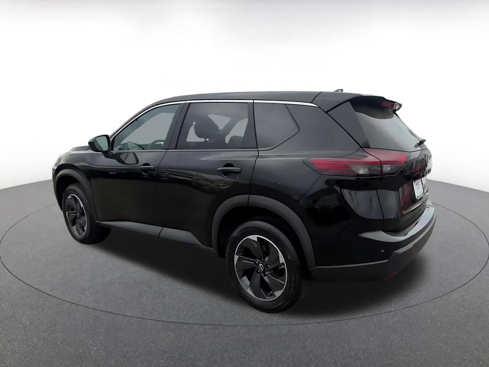 Thumbnail: 2025 Nissan Rogue - 10