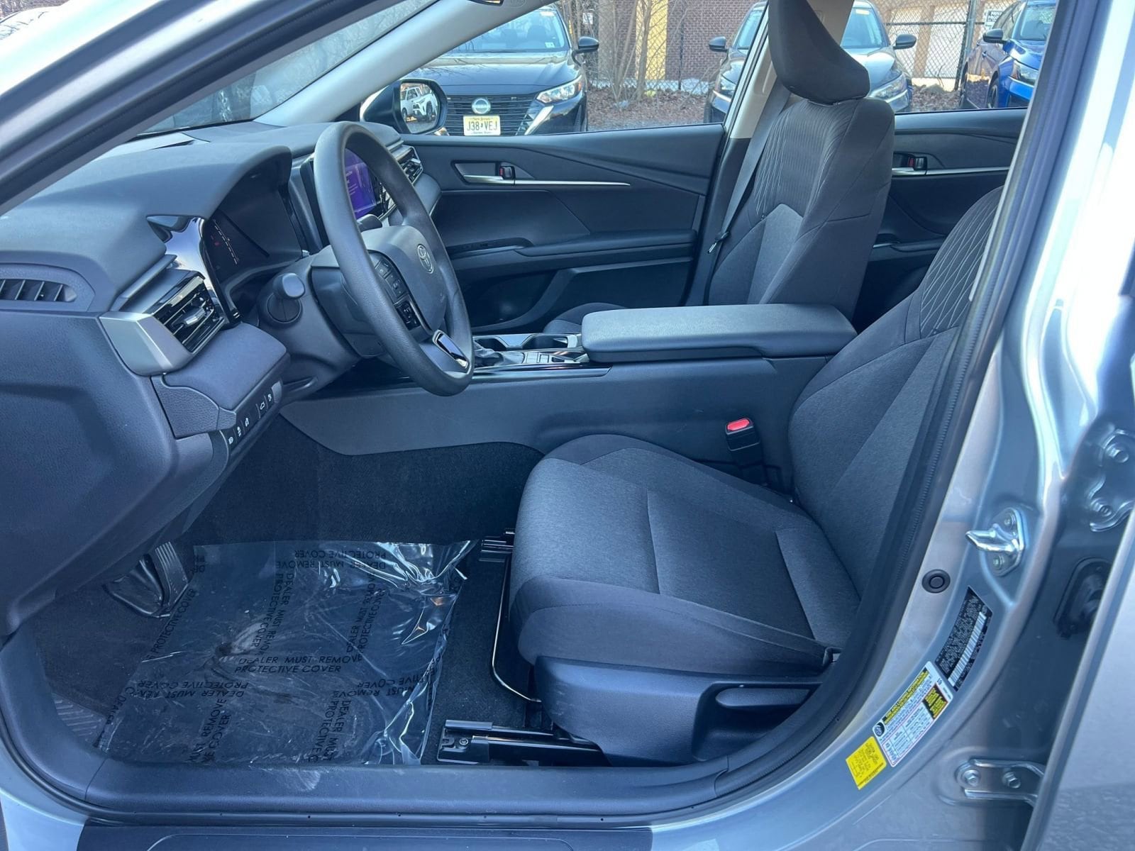 Thumbnail: 2025 Toyota Camry - 25