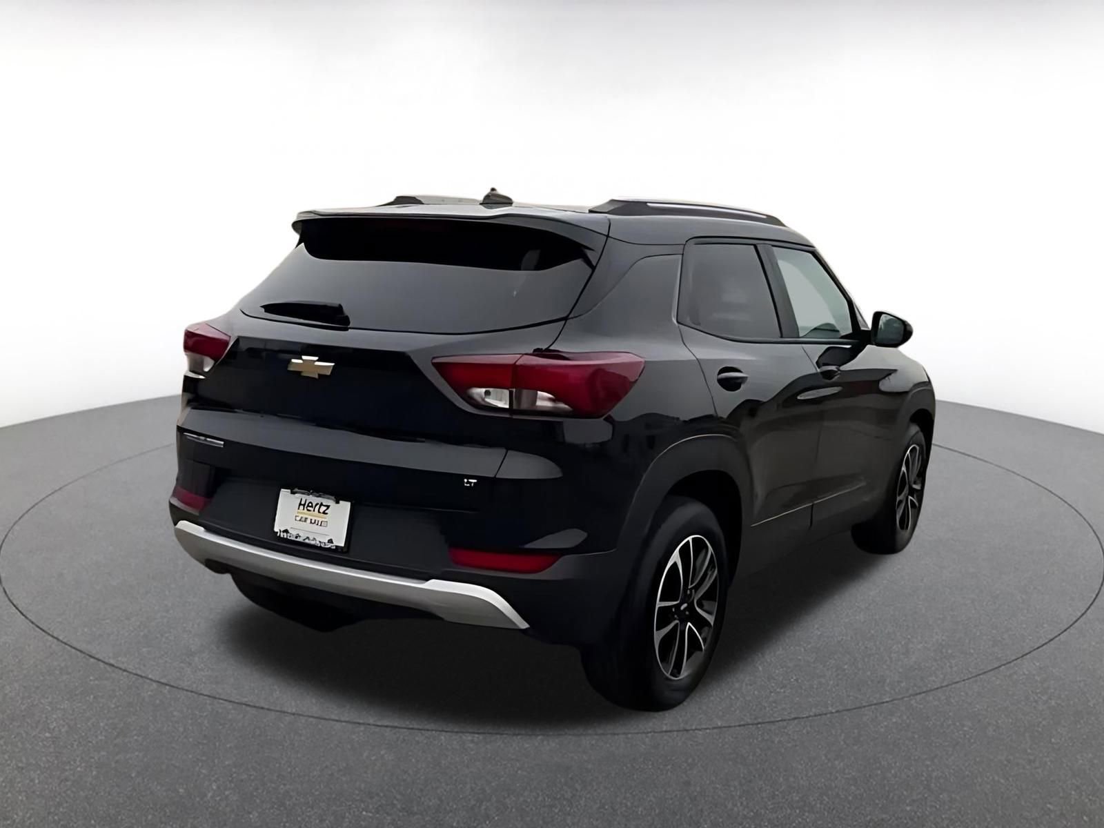 Thumbnail: 2025 Chevrolet TrailBlazer - 14