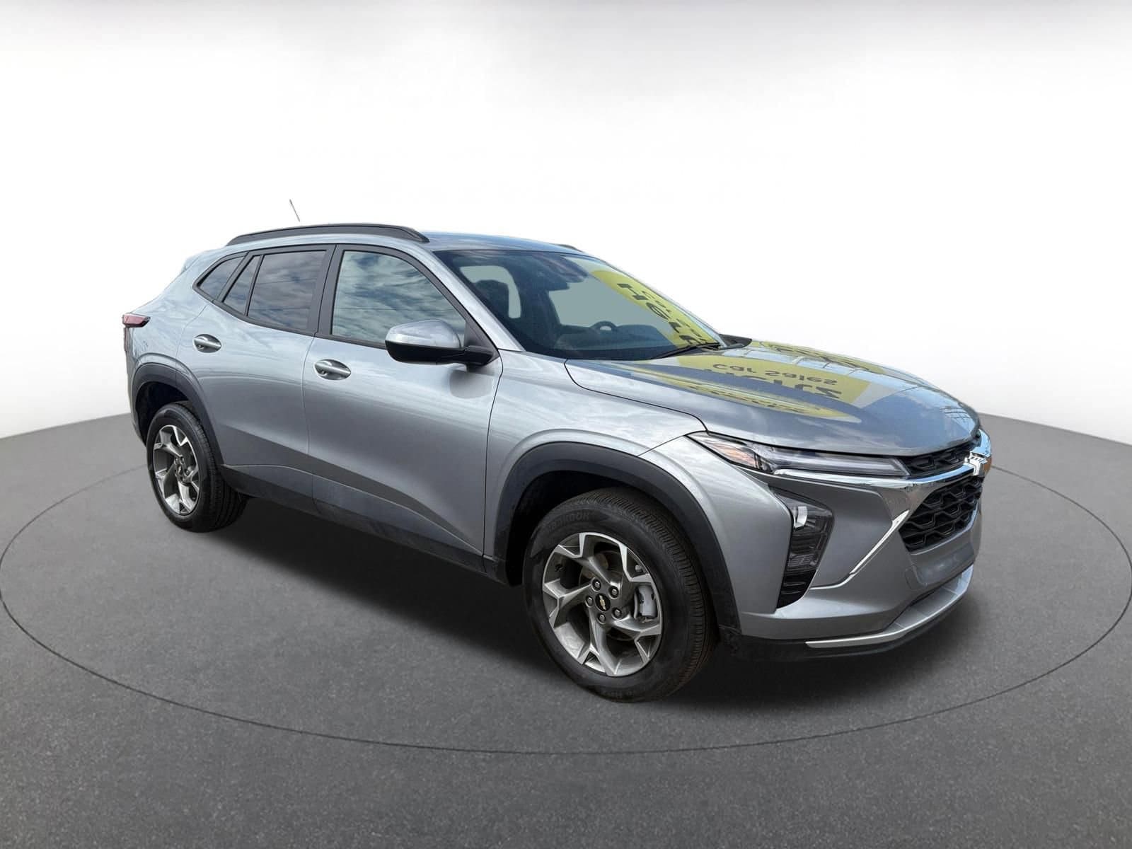 Thumbnail: 2025 Chevrolet Trax - 1