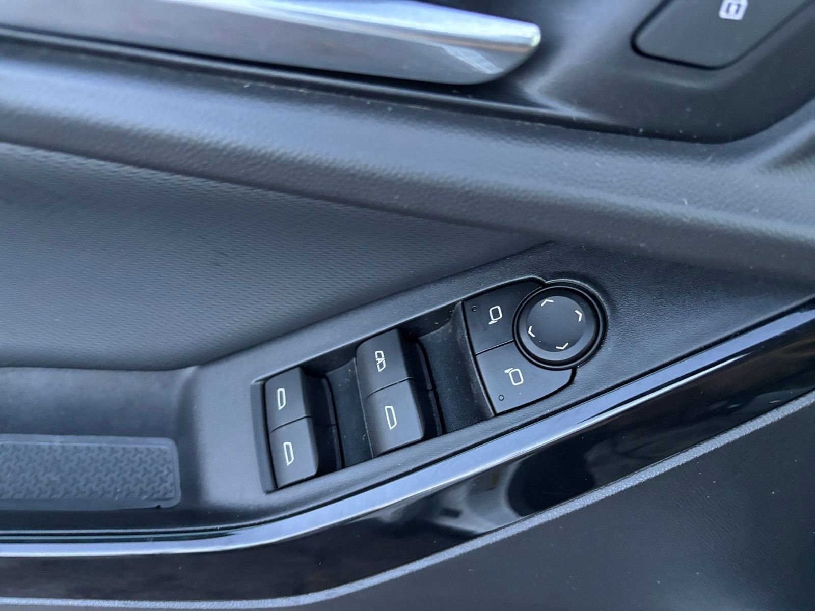 Thumbnail: 2025 Chevrolet Equinox - 20