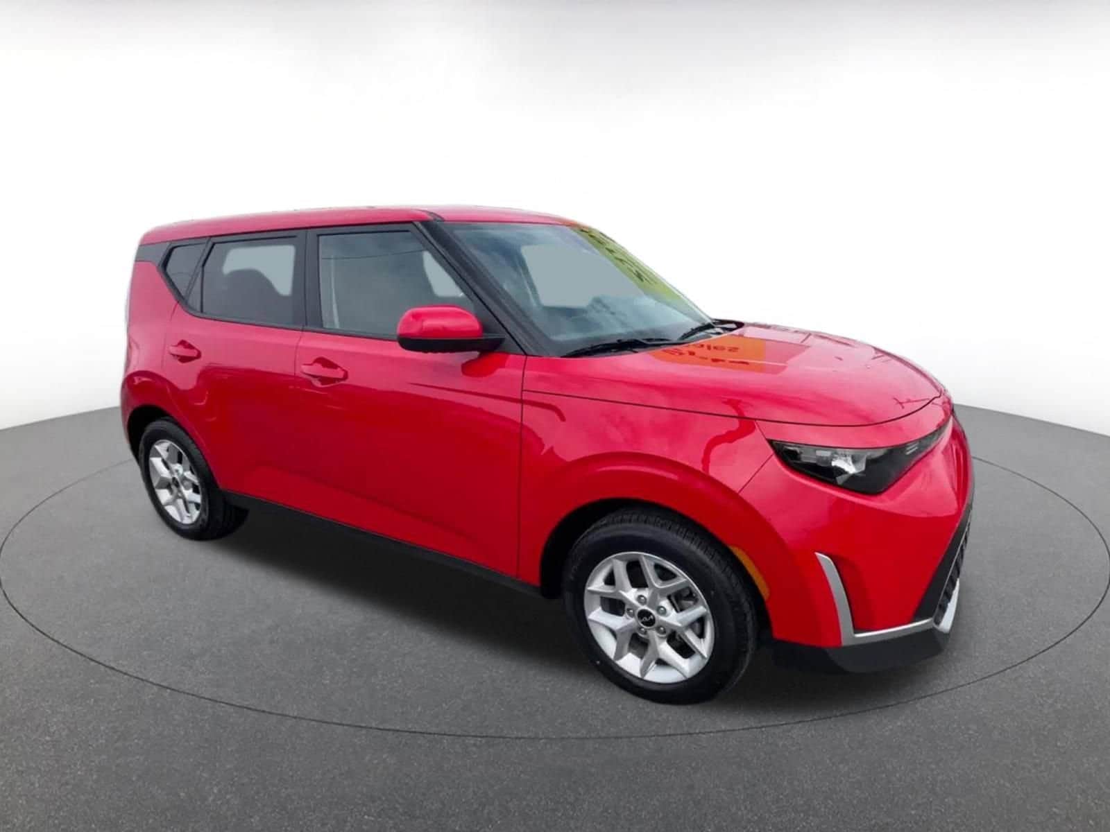 Thumbnail: 2025 Kia Soul - 2