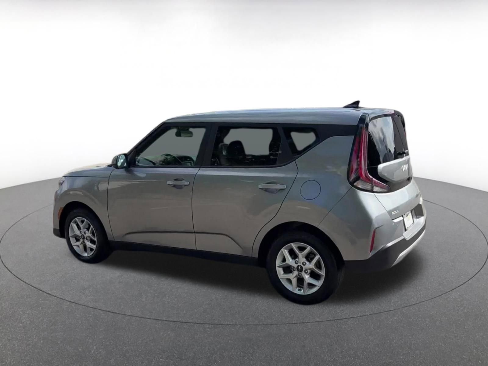 Thumbnail: 2025 Kia Soul - 10
