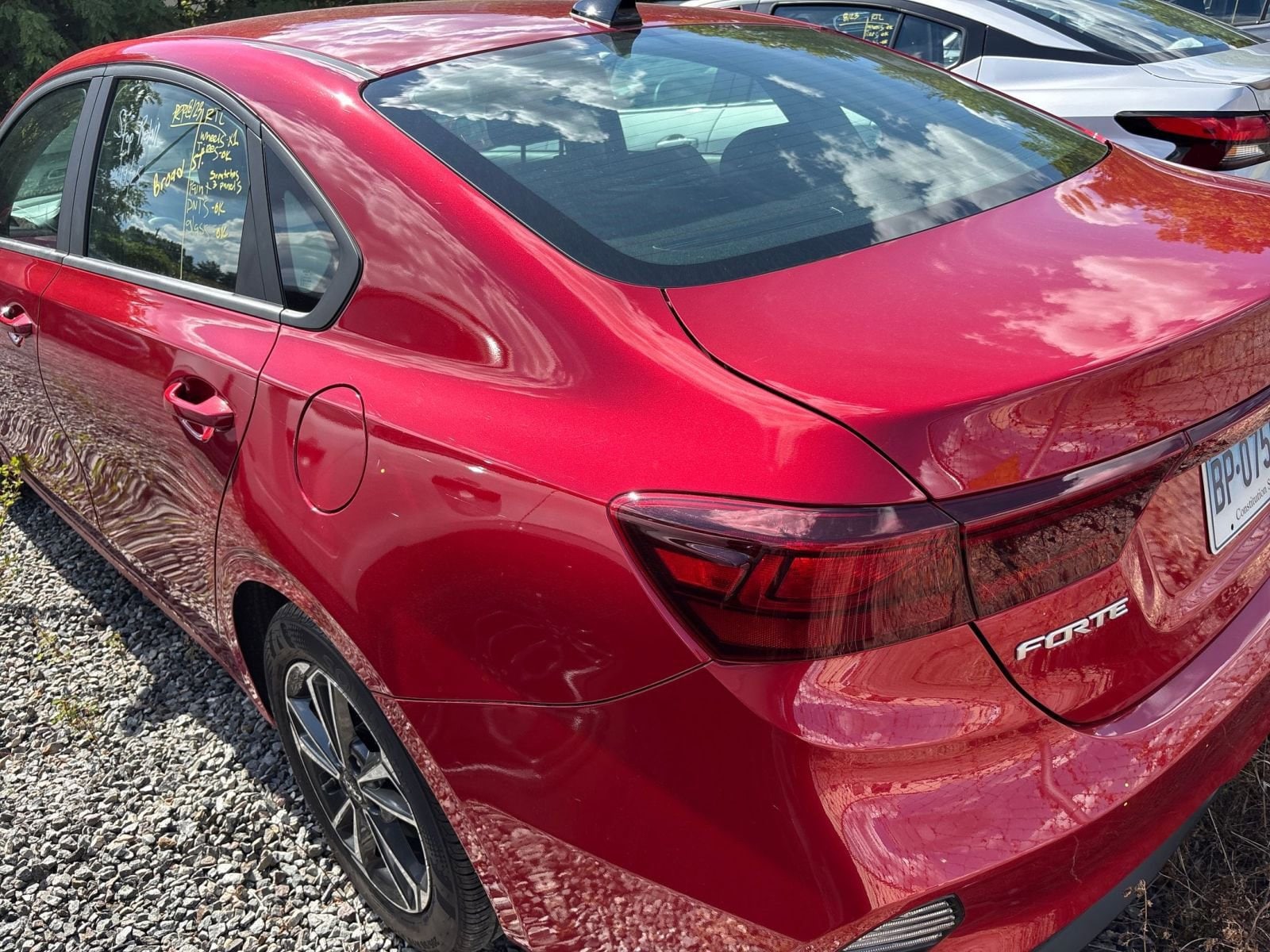 Thumbnail: 2024 Kia Forte - 5