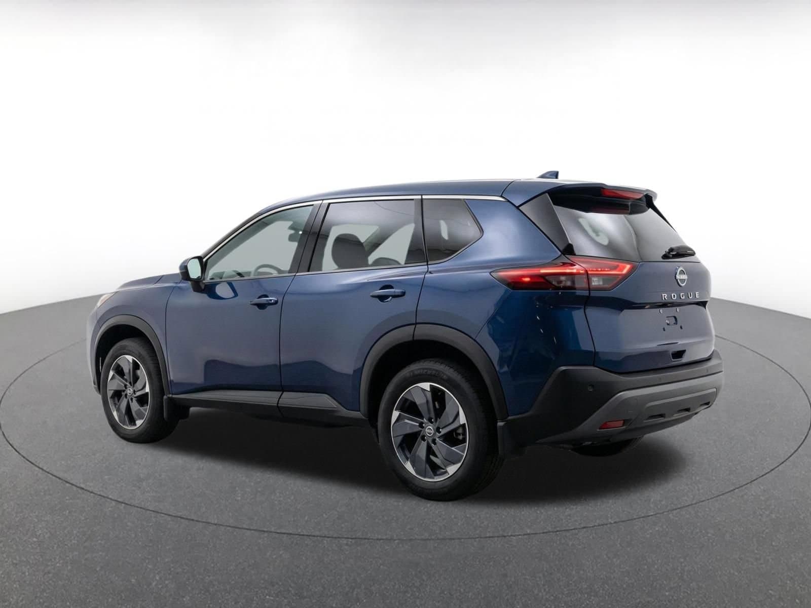 Thumbnail: 2025 Nissan Rogue - 6
