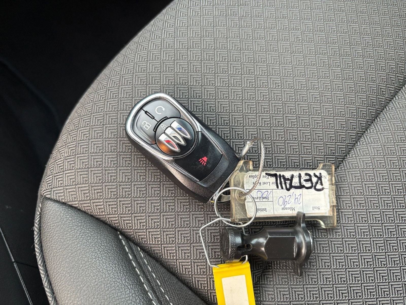 Thumbnail: 2025 Buick Encore GX - 21