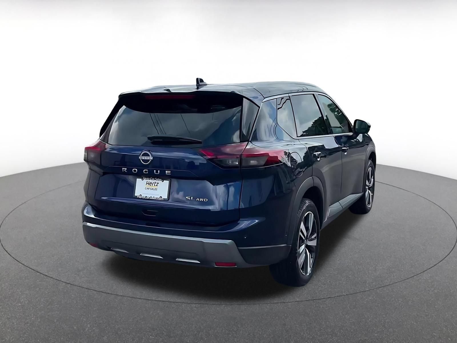 Thumbnail: 2026 Nissan Rogue - 11