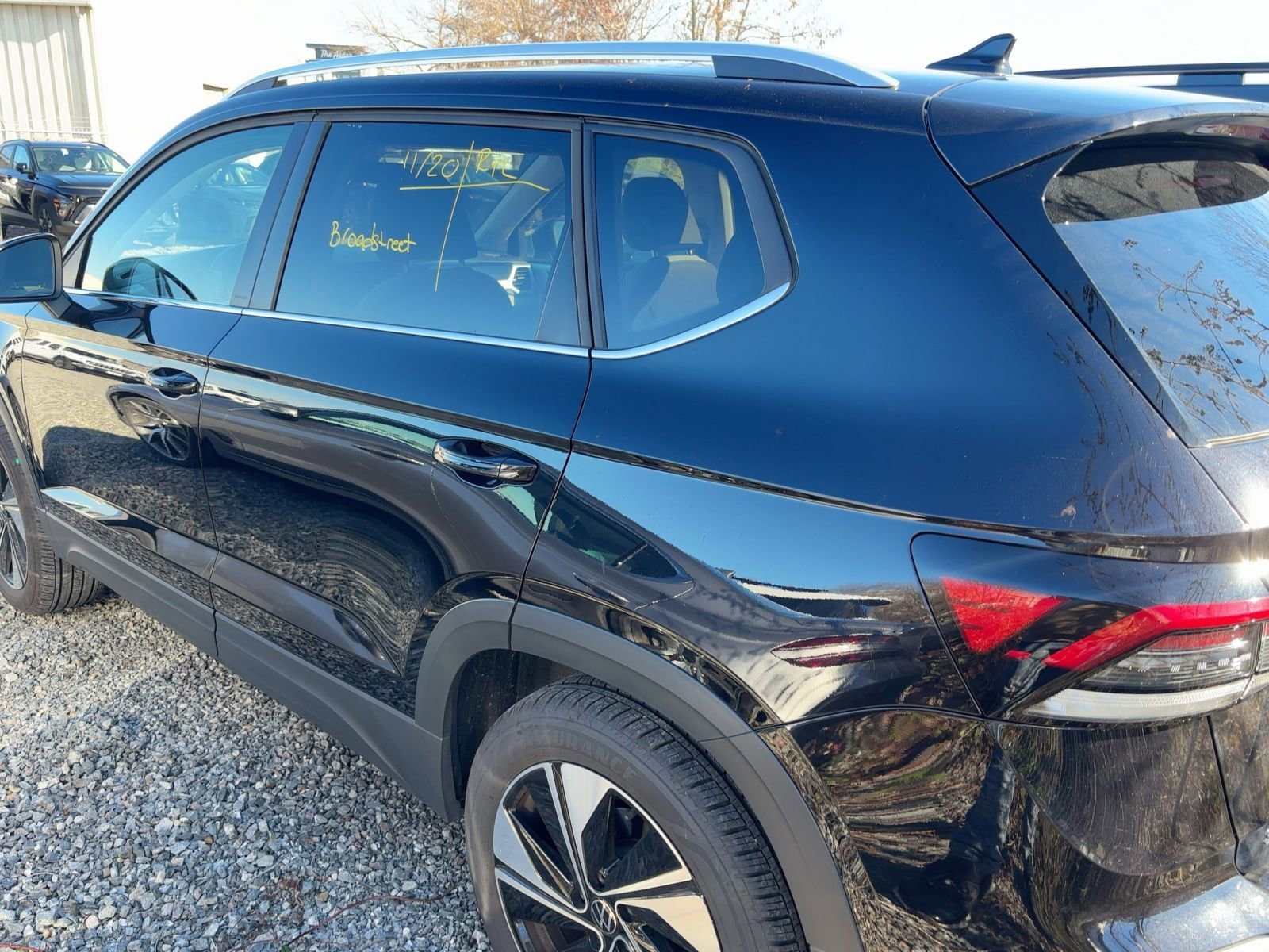 Thumbnail: 2025 Volkswagen Taos - 5