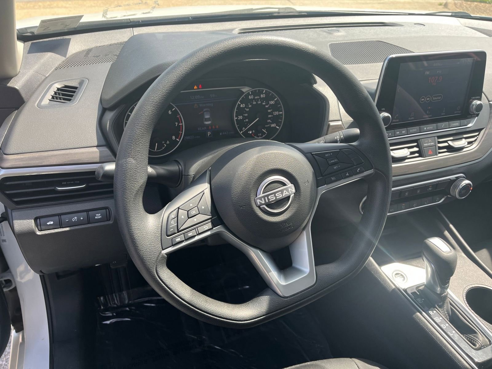 Thumbnail: 2025 Nissan Altima - 29