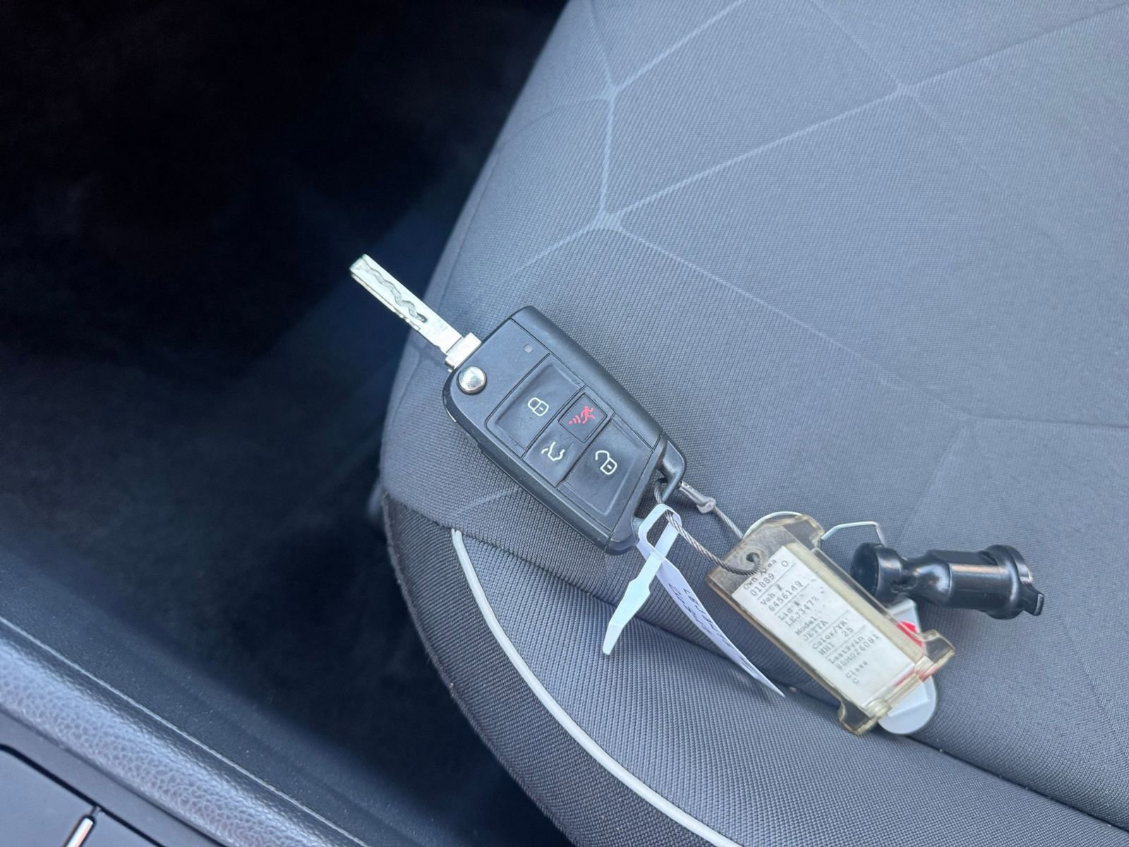 Thumbnail: 2025 Volkswagen Jetta - 21