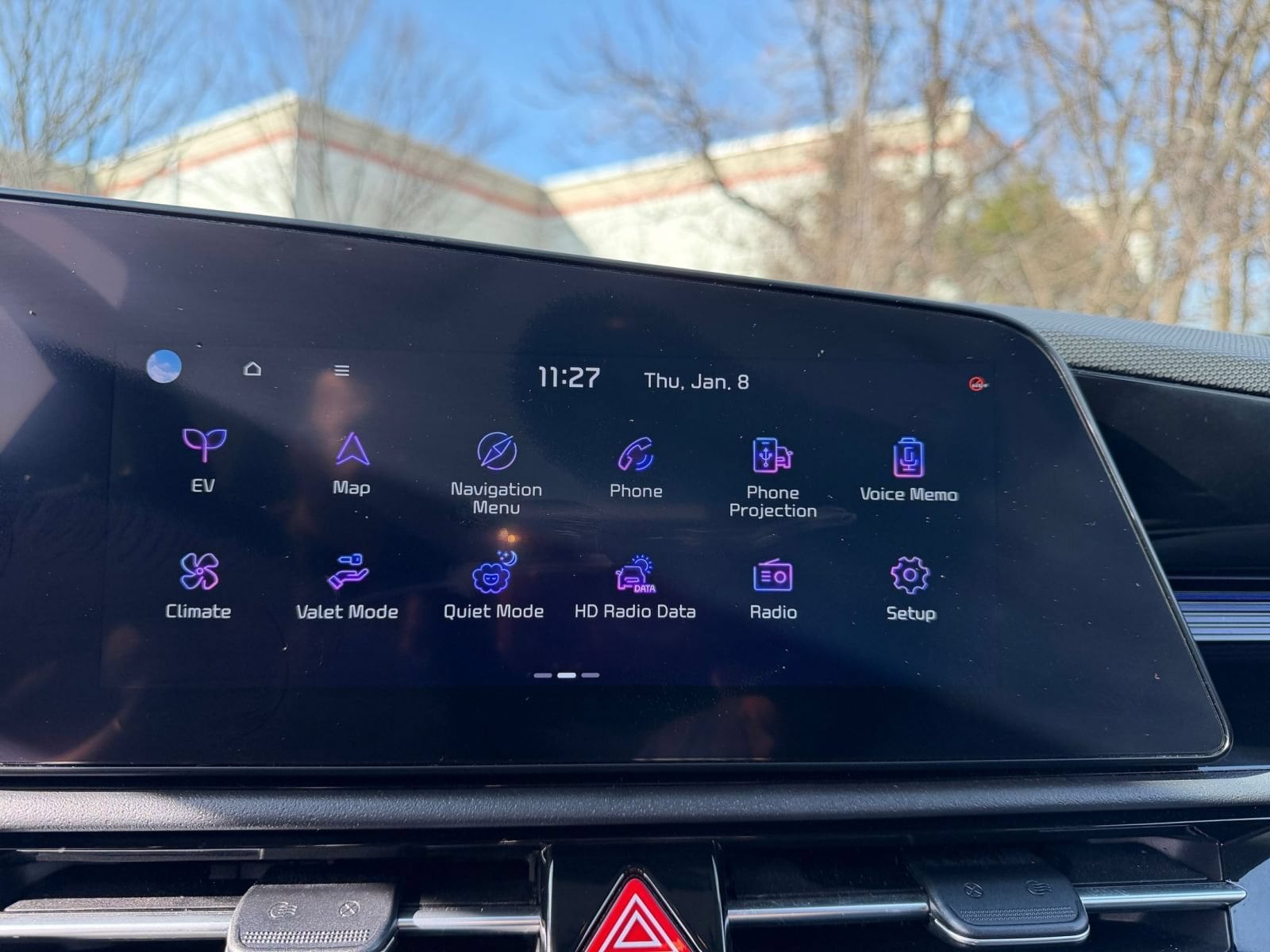 Thumbnail: 2023 Kia Niro - 21