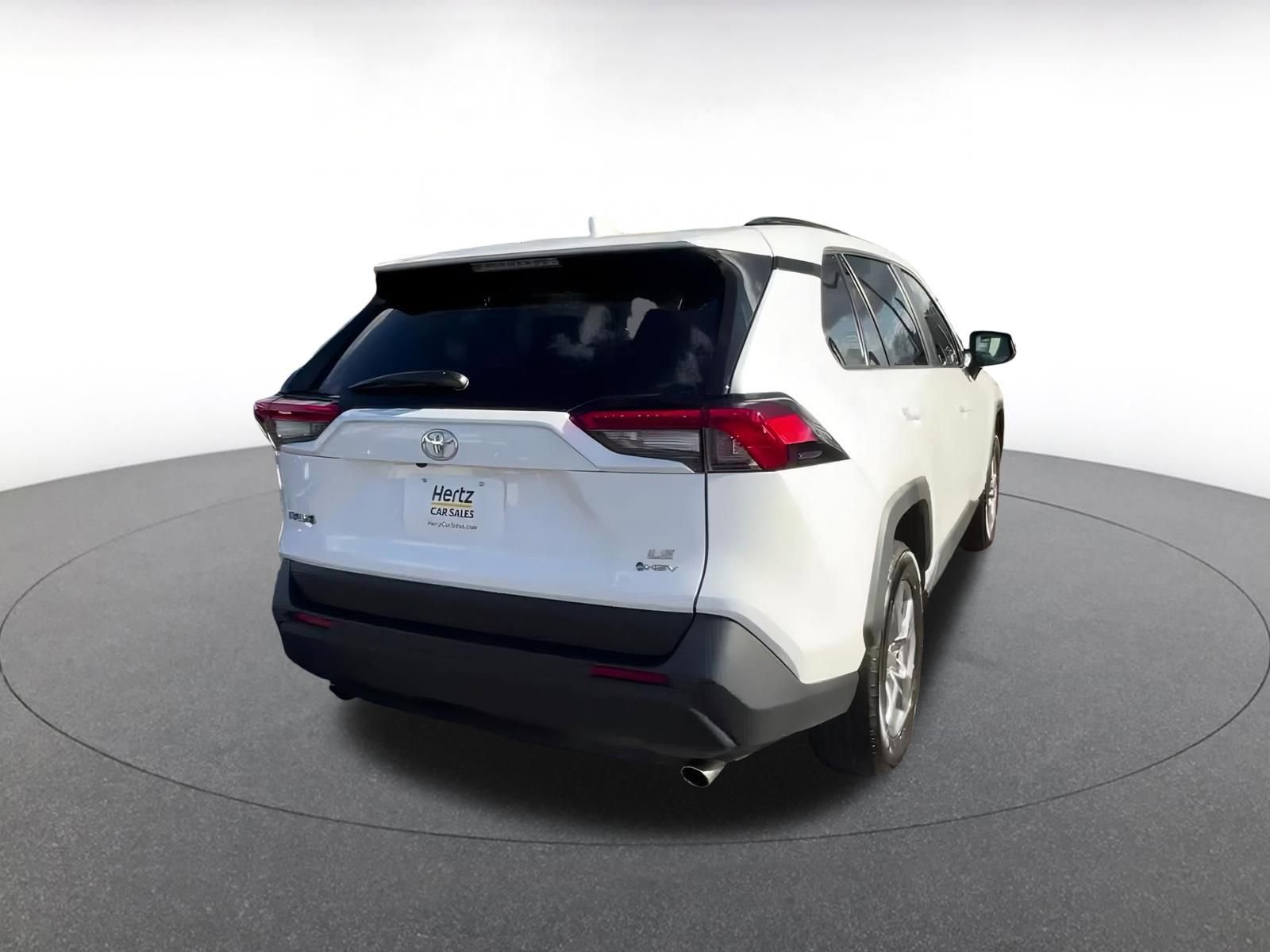 Thumbnail: 2025 Toyota RAV4 - 14