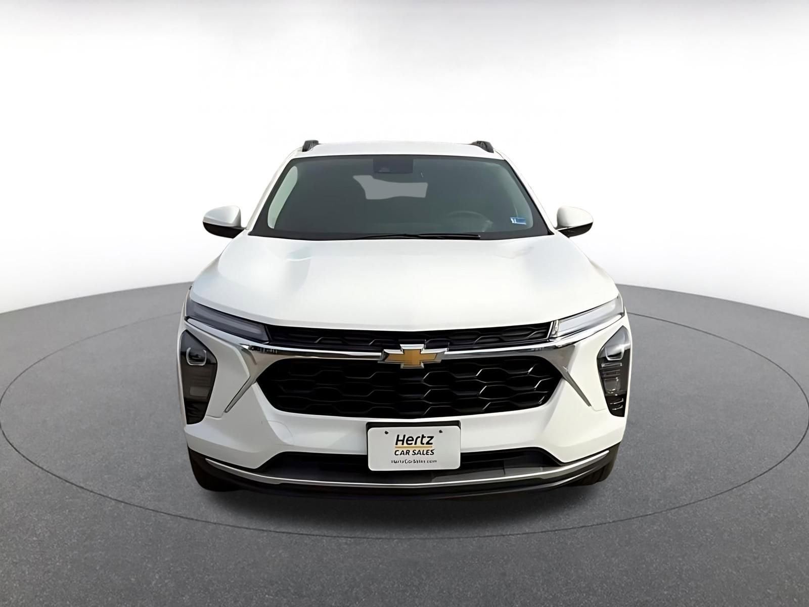 Thumbnail: 2025 Chevrolet Trax - 4