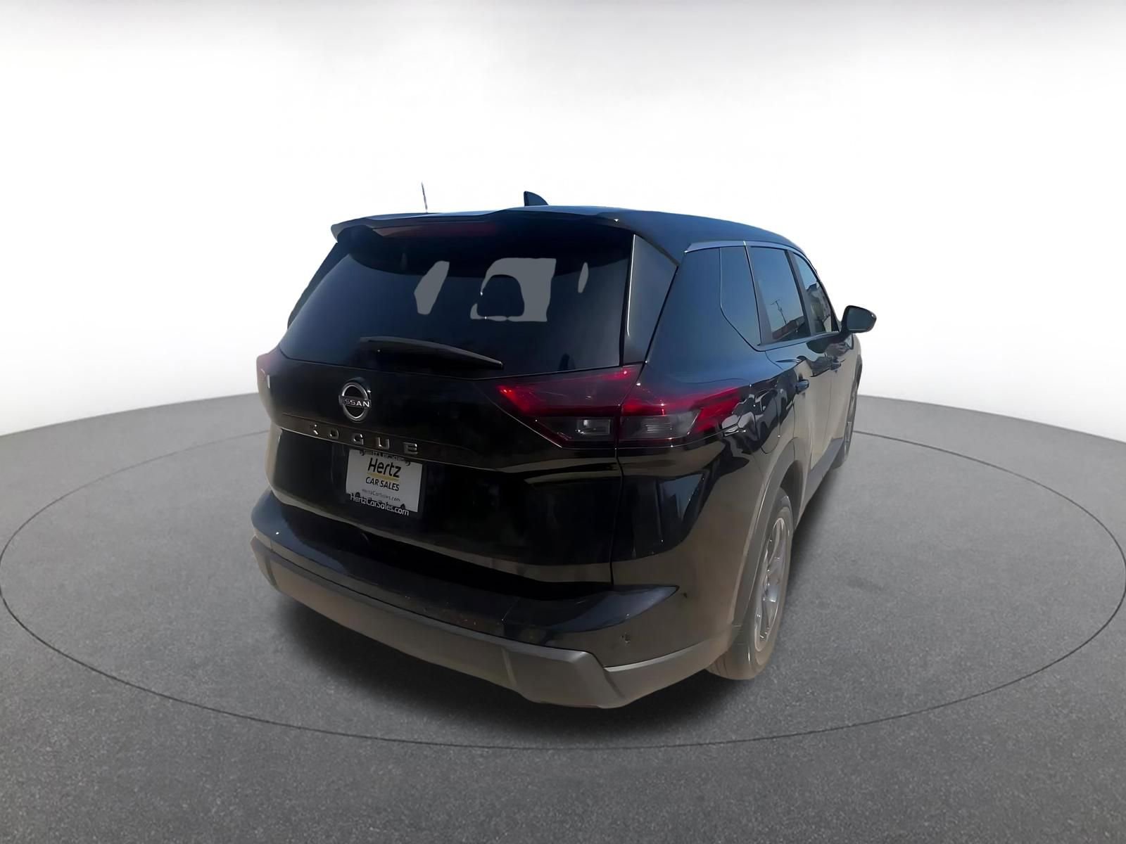 Thumbnail: 2025 Nissan Rogue - 15