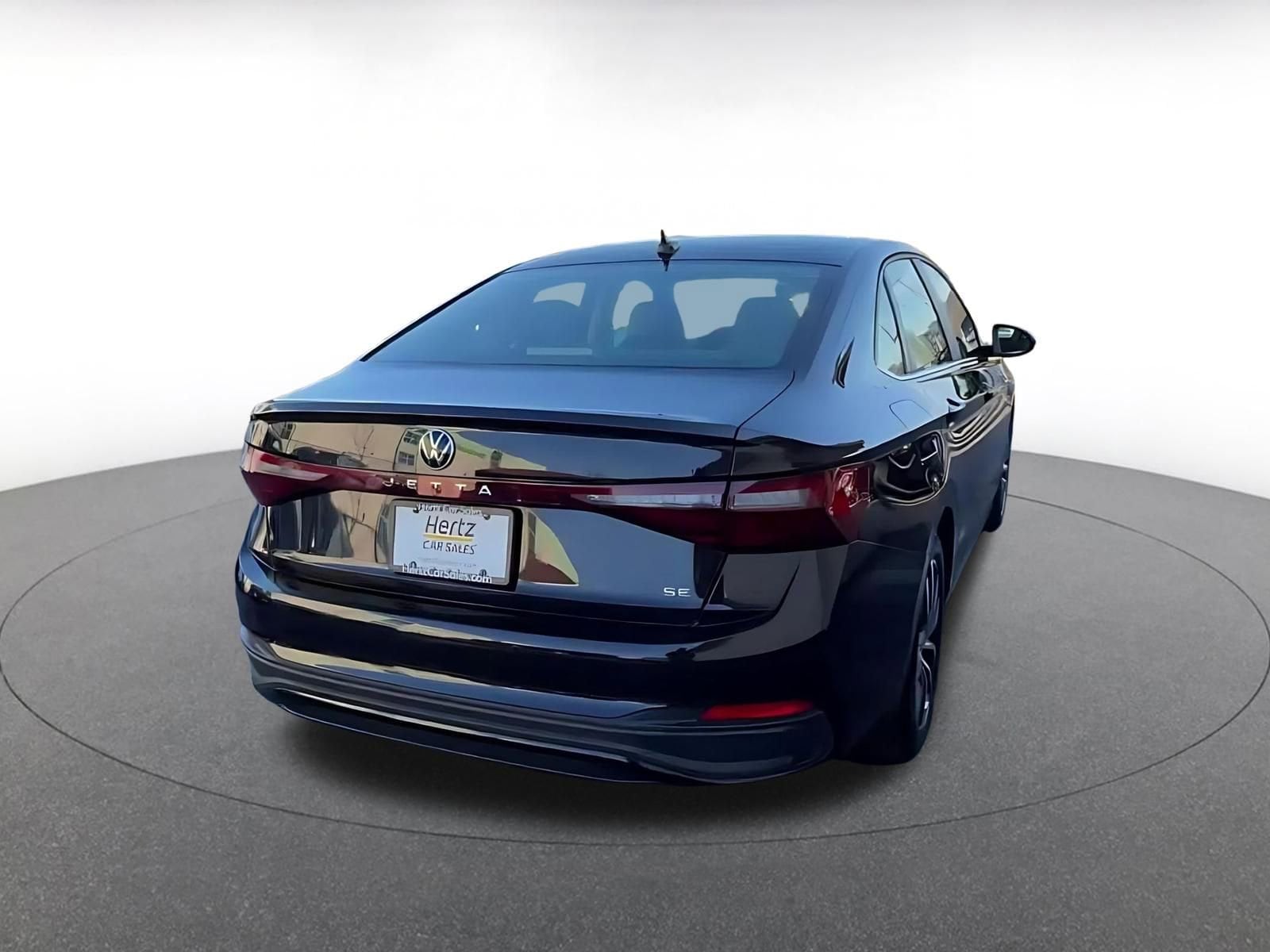 Thumbnail: 2025 Volkswagen Jetta - 14