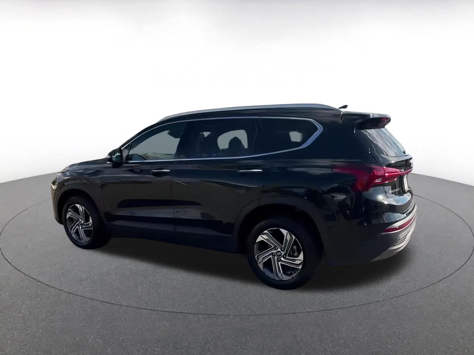 Thumbnail: 2023 Hyundai Santa Fe - 10