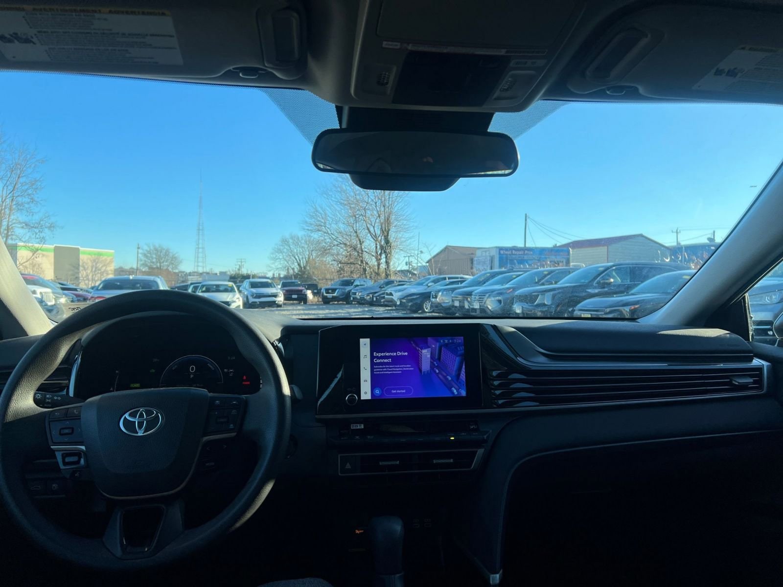 Thumbnail: 2025 Toyota Camry - 32