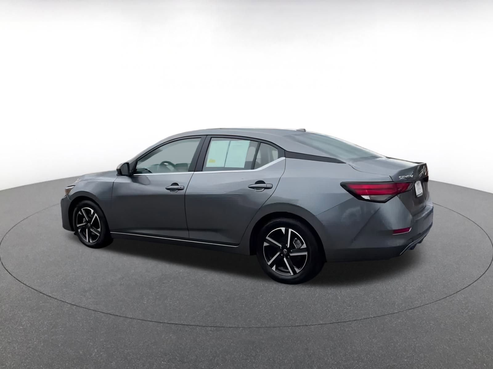 Thumbnail: 2024 Nissan Sentra - 10