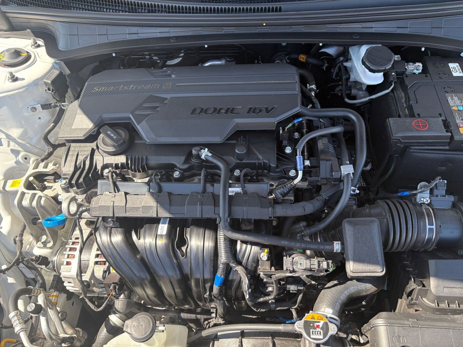 Thumbnail: 2025 Hyundai Elantra - 33