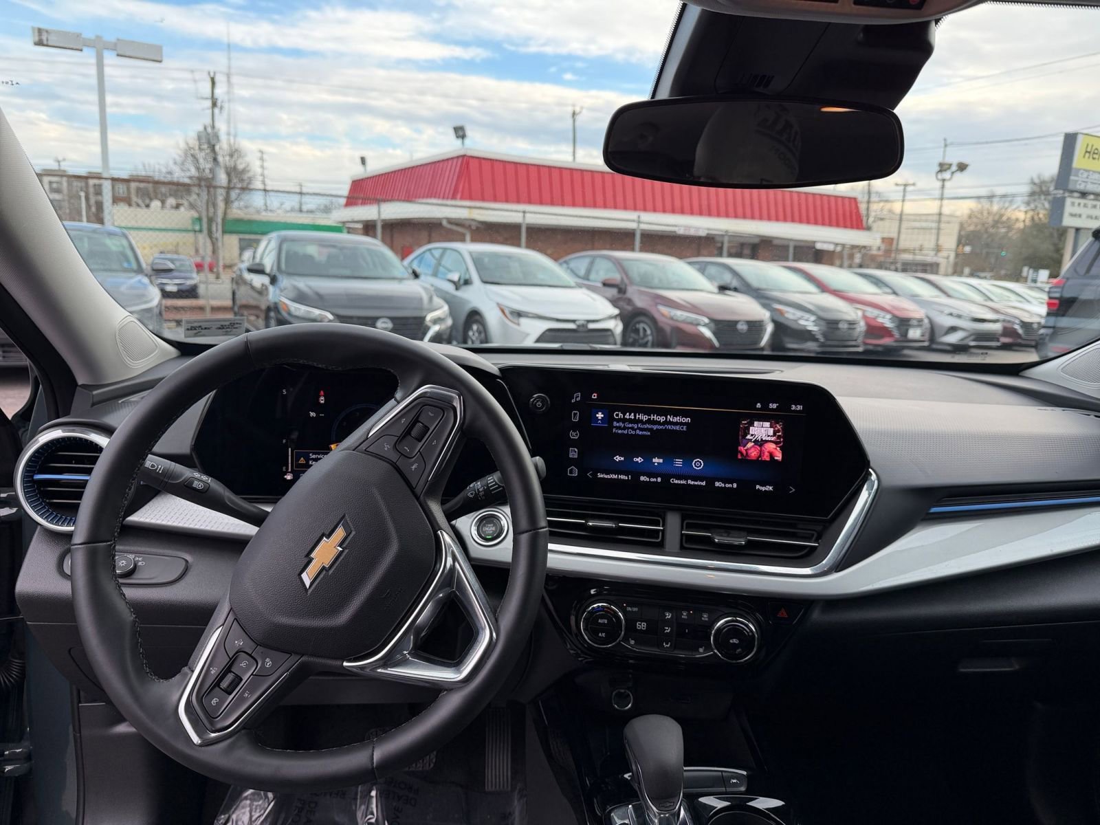 Thumbnail: 2025 Chevrolet Trax - 31