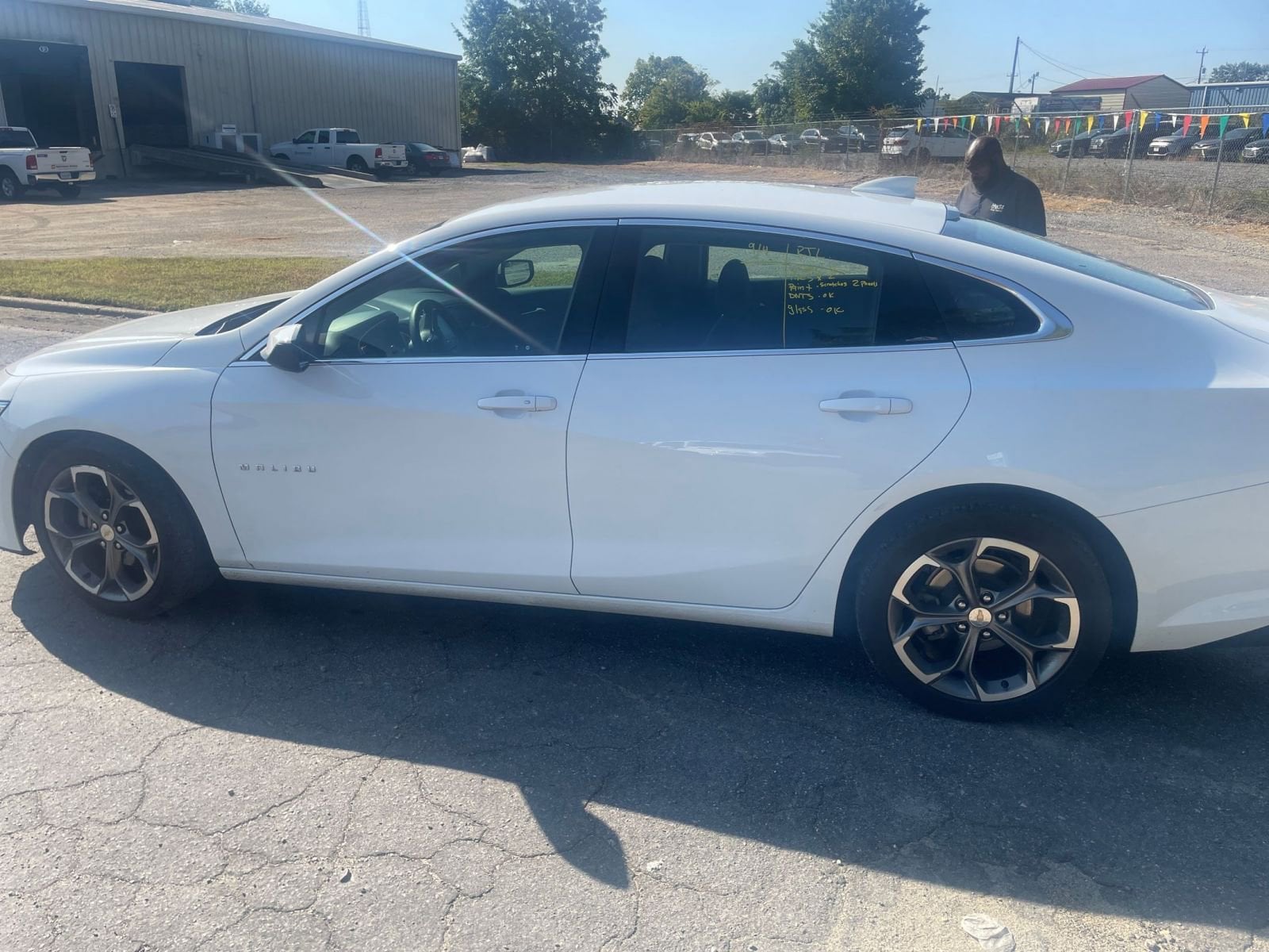Thumbnail: 2023 Chevrolet Malibu - 10