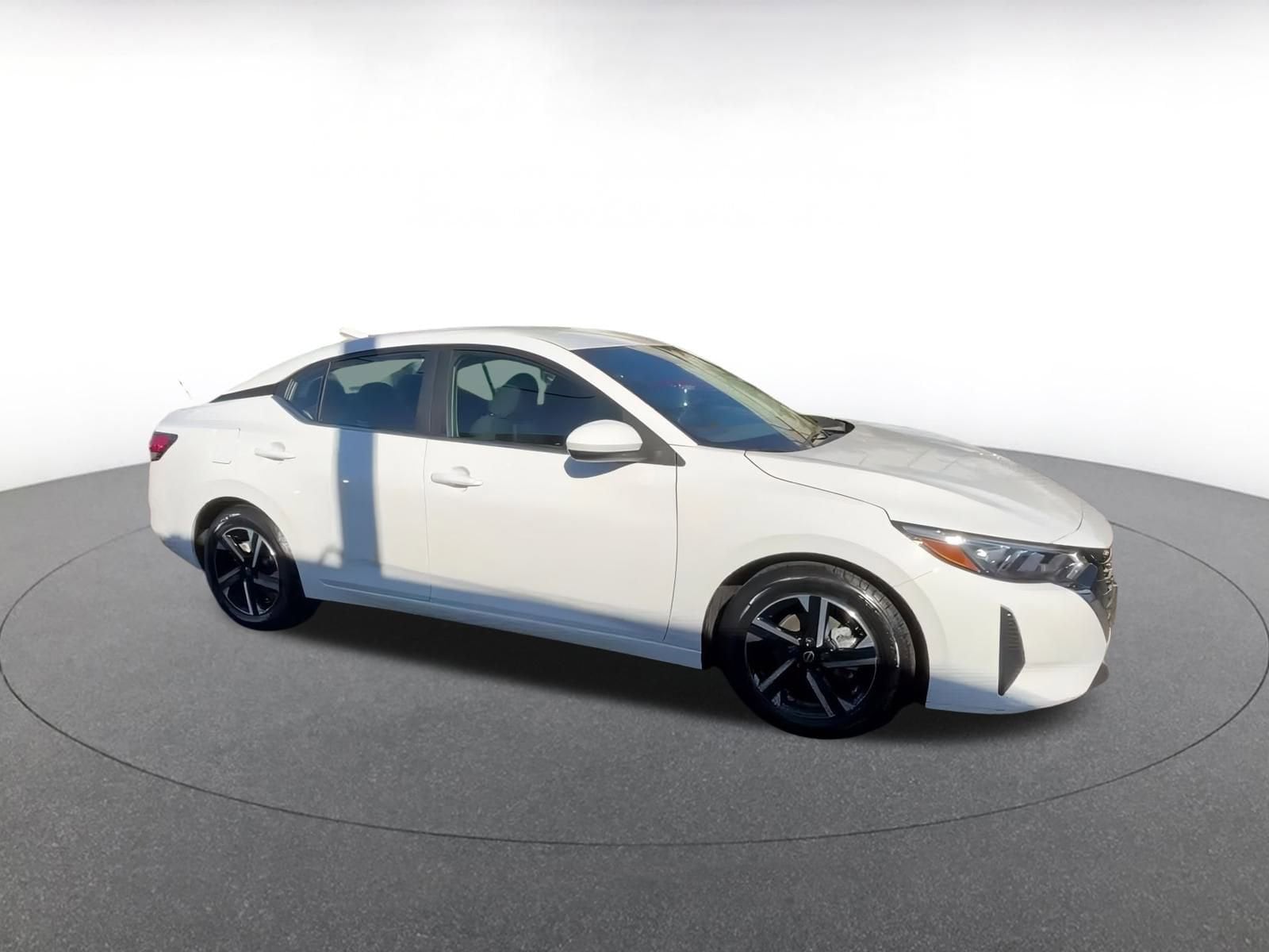 Thumbnail: 2024 Nissan Sentra - 2