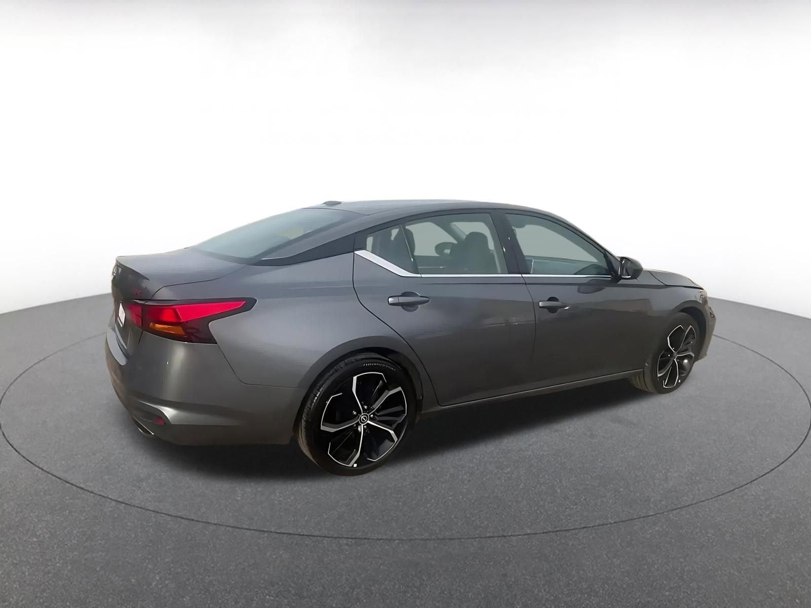 Thumbnail: 2025 Nissan Altima - 14