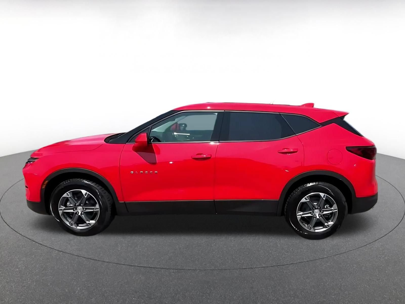 Thumbnail: 2025 Chevrolet Blazer - 8