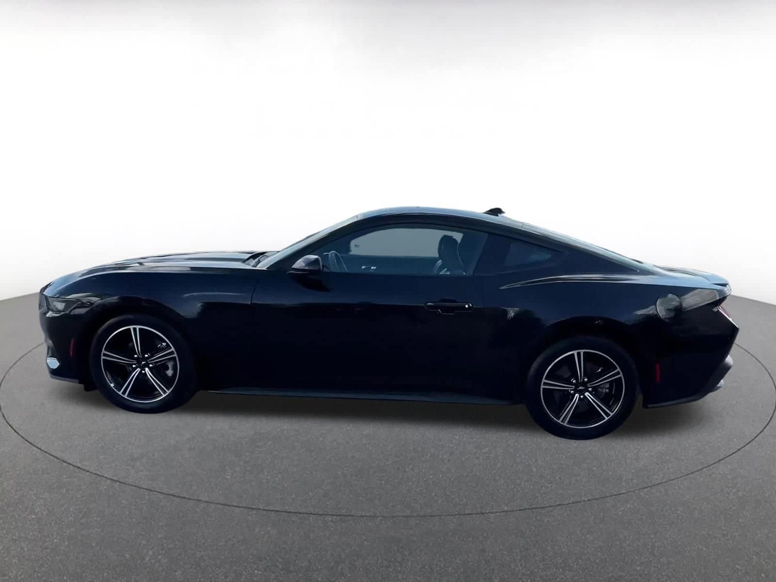 Thumbnail: 2024 Ford Mustang - 9