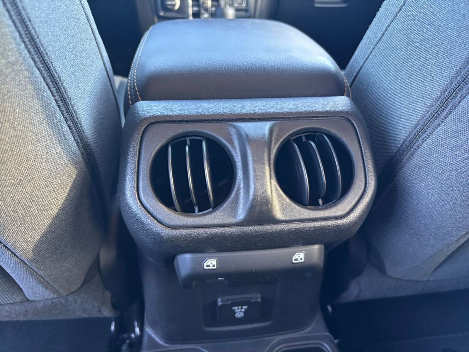 Thumbnail: 2025 Jeep Wrangler - 23