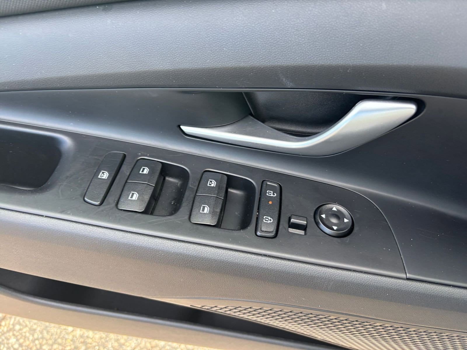 Thumbnail: 2025 Hyundai Elantra - 20