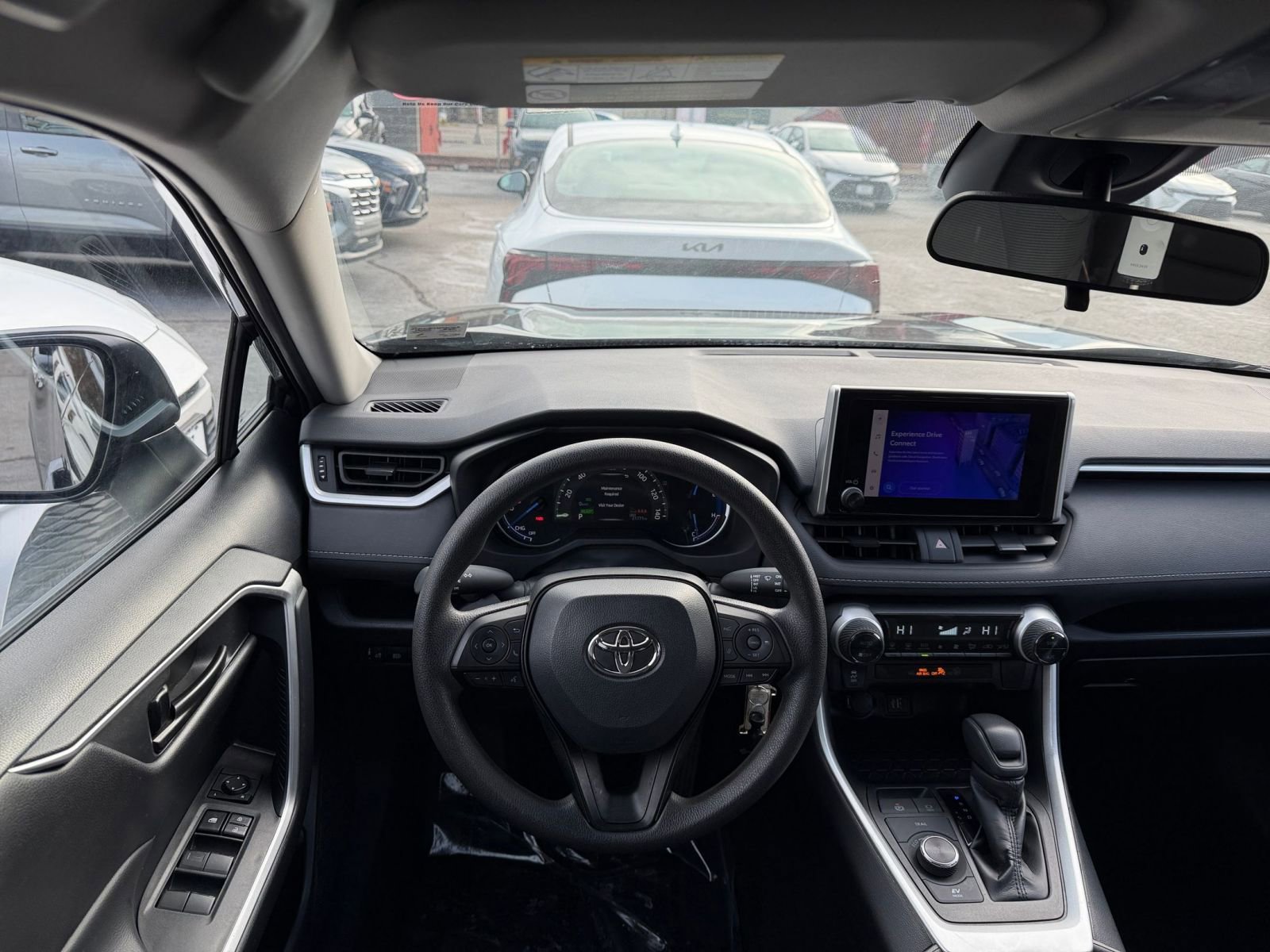 Thumbnail: 2025 Toyota RAV4 - 33