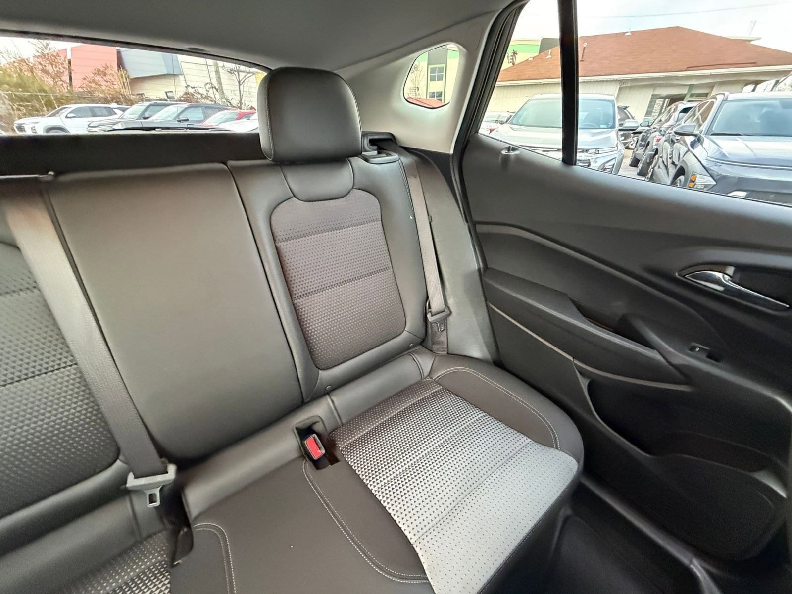 Thumbnail: 2025 Chevrolet Trax - 35