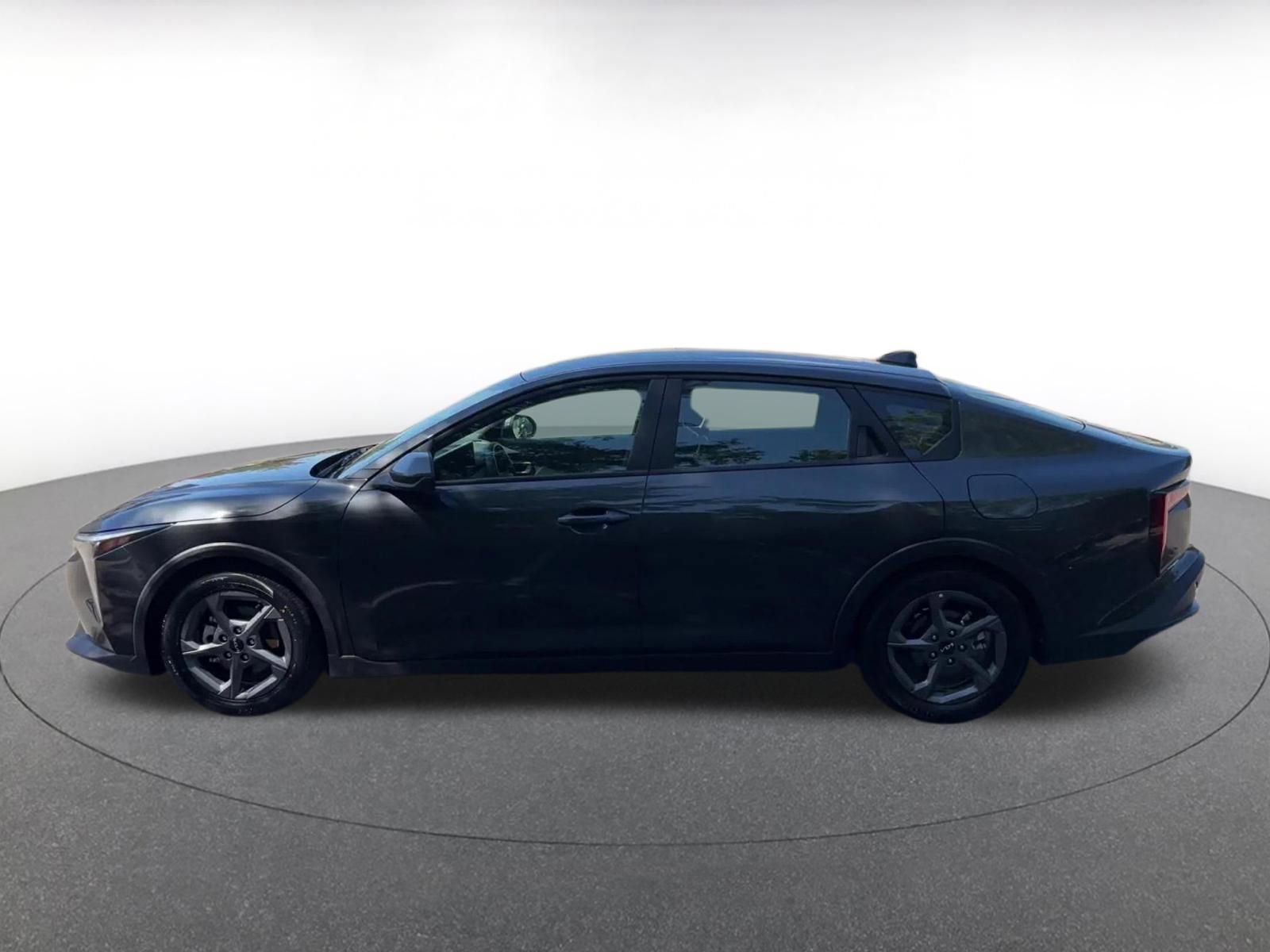 Thumbnail: 2025 Kia K4 - 9