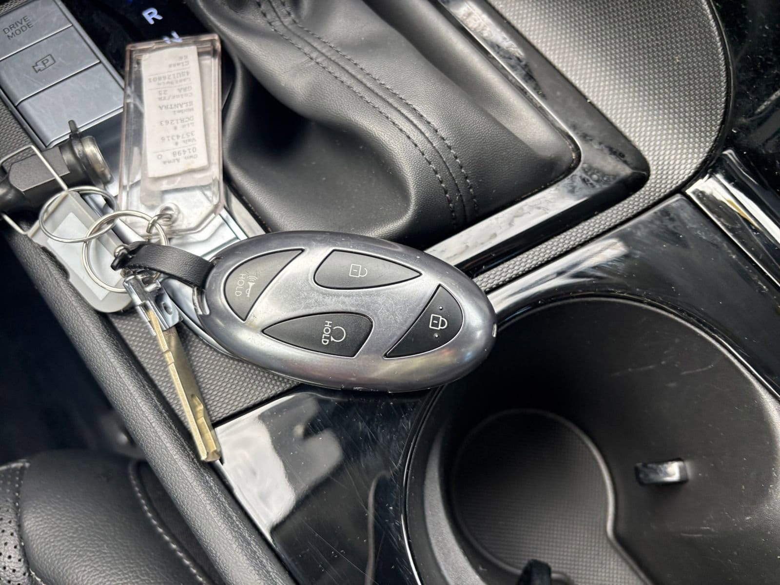 Thumbnail: 2025 Hyundai Elantra - 22