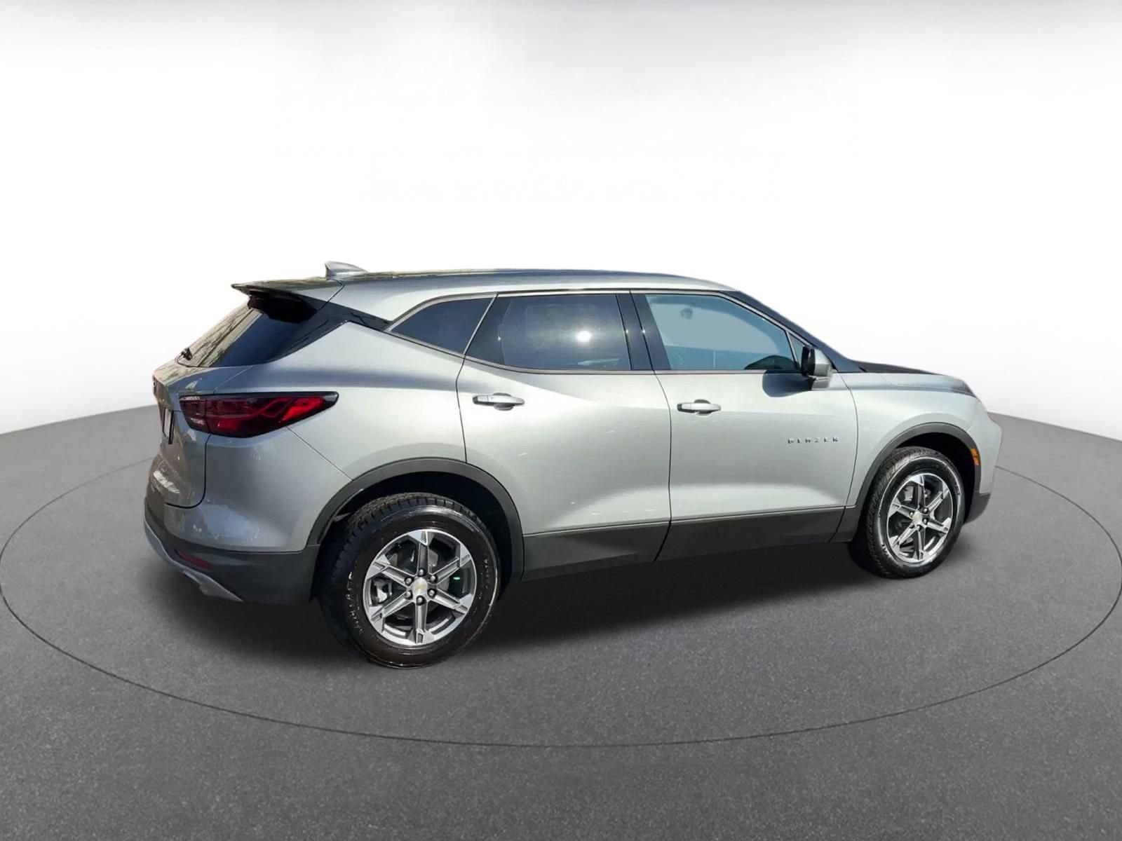 Thumbnail: 2026 Chevrolet Blazer - 14