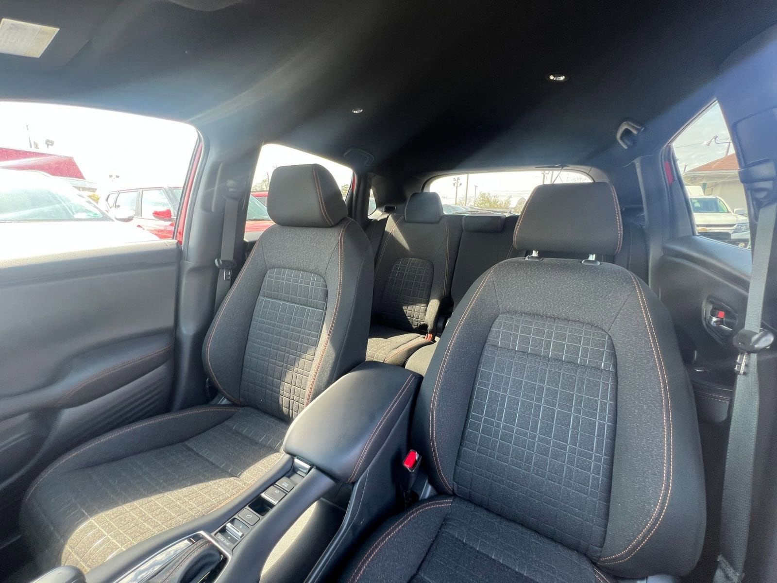 Thumbnail: 2025 Honda HR-V - 35