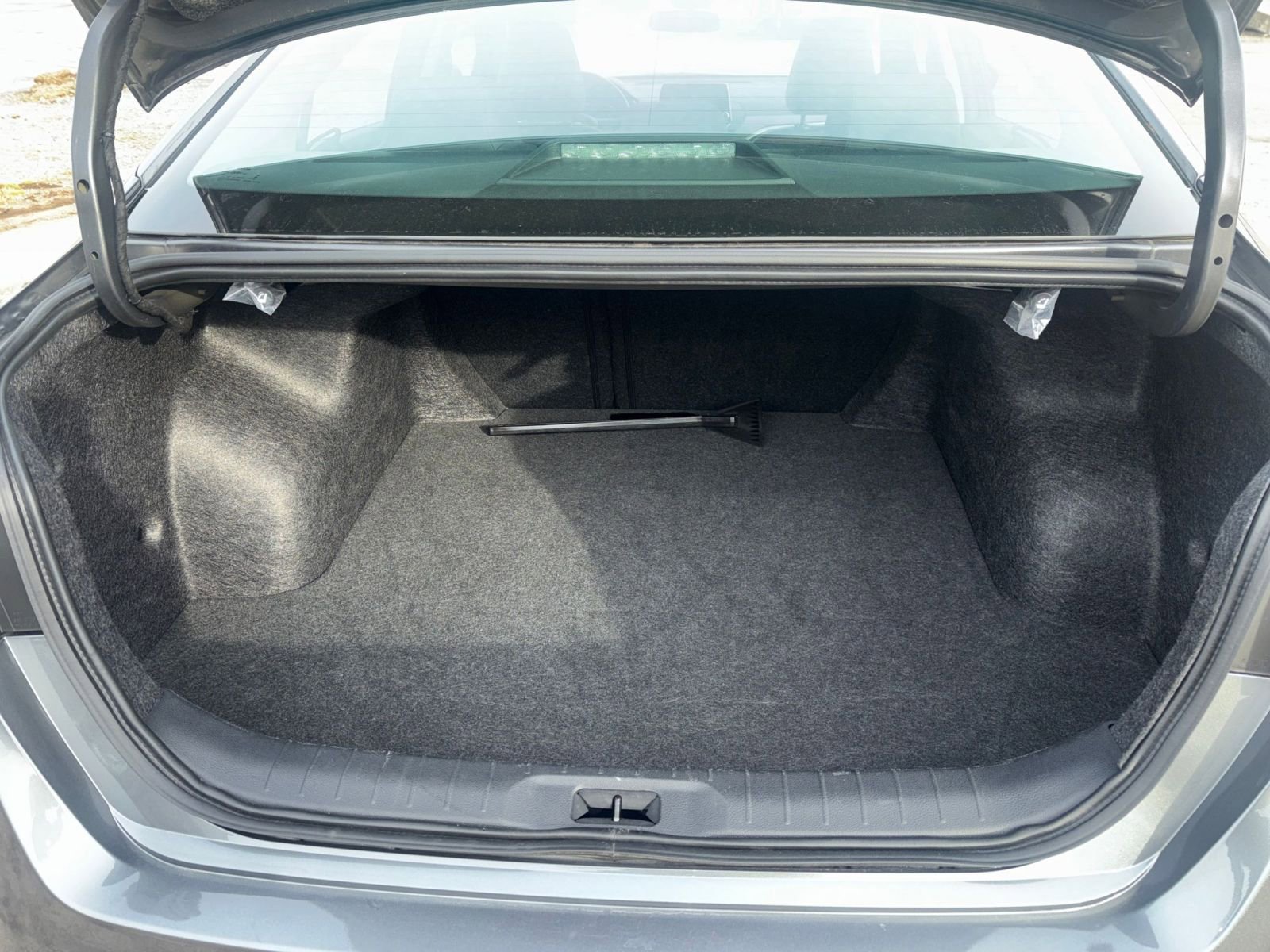 Thumbnail: 2025 Nissan Altima - 32