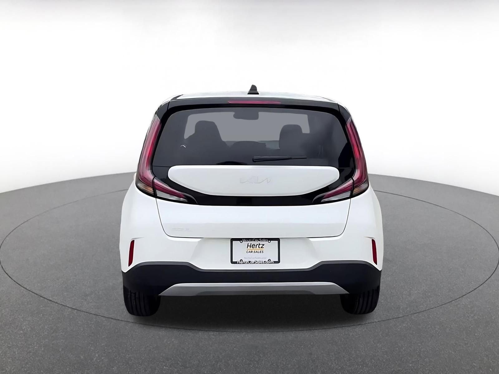 2025 Kia Soul LX - Photo 12