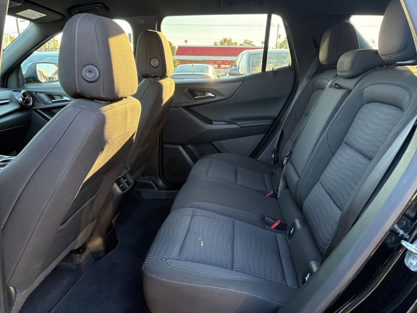 Thumbnail: 2025 Chevrolet Equinox - 24