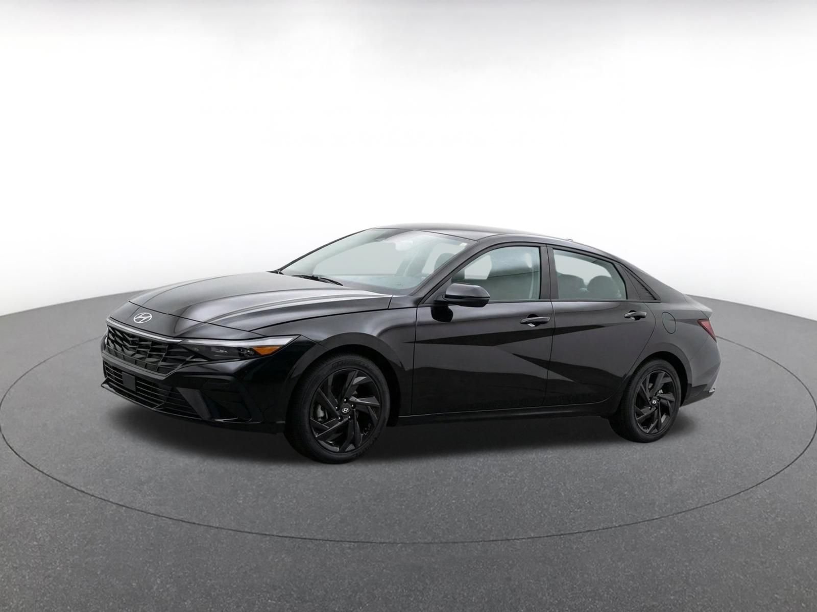 Thumbnail: 2026 Hyundai Elantra - 3