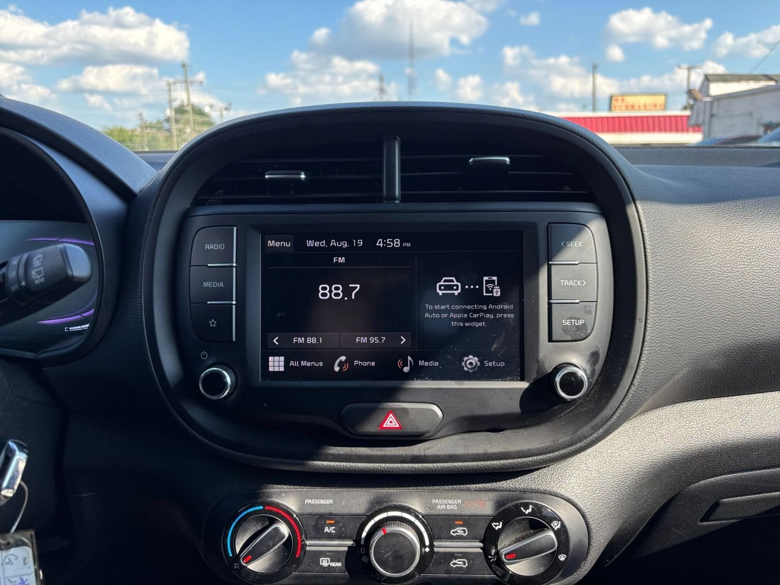 Thumbnail: 2025 Kia Soul - 16