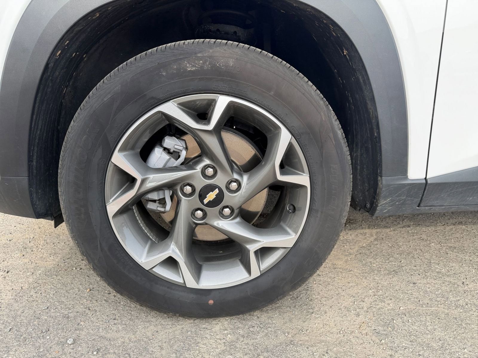 Thumbnail: 2025 Chevrolet Trax - 28